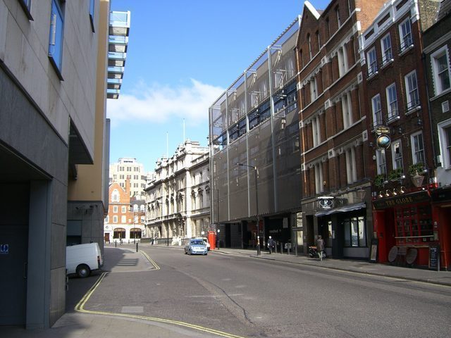 picture of Bow Street.