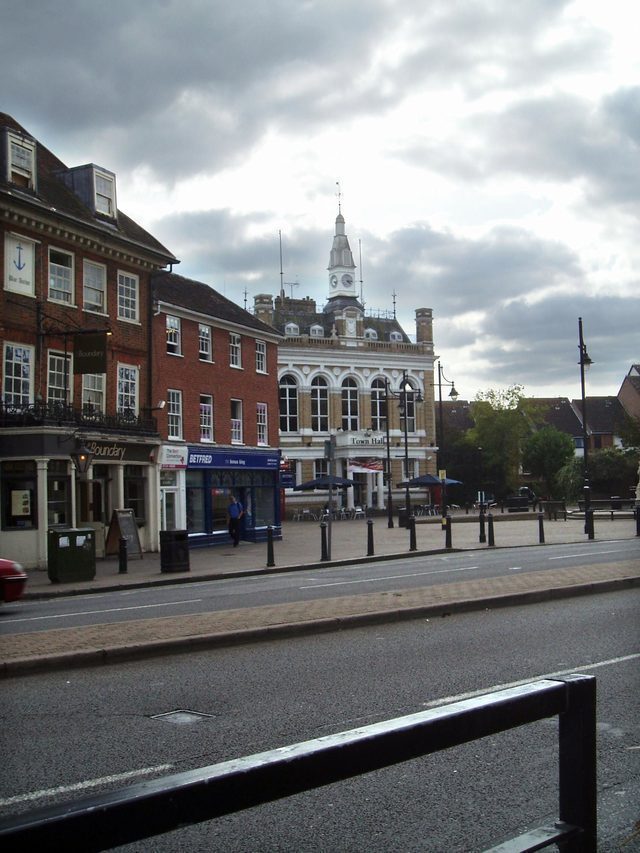 picture of Staines-upon-Thames.