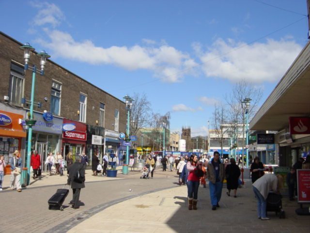 picture of Huyton.