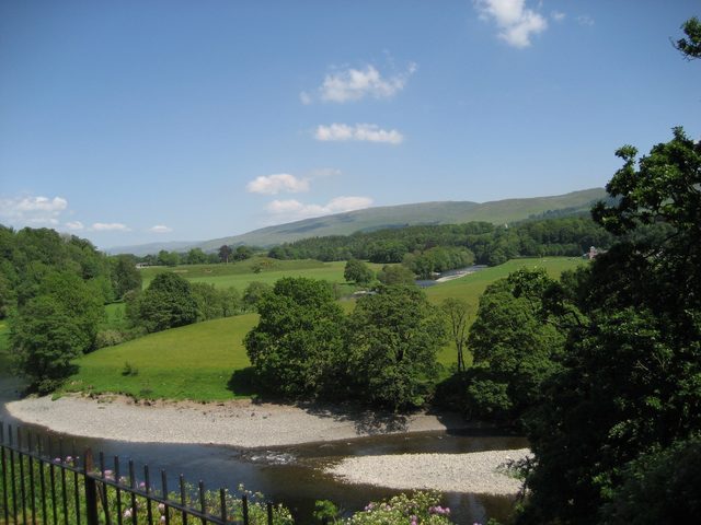 picture of Kirkby Lonsdale.